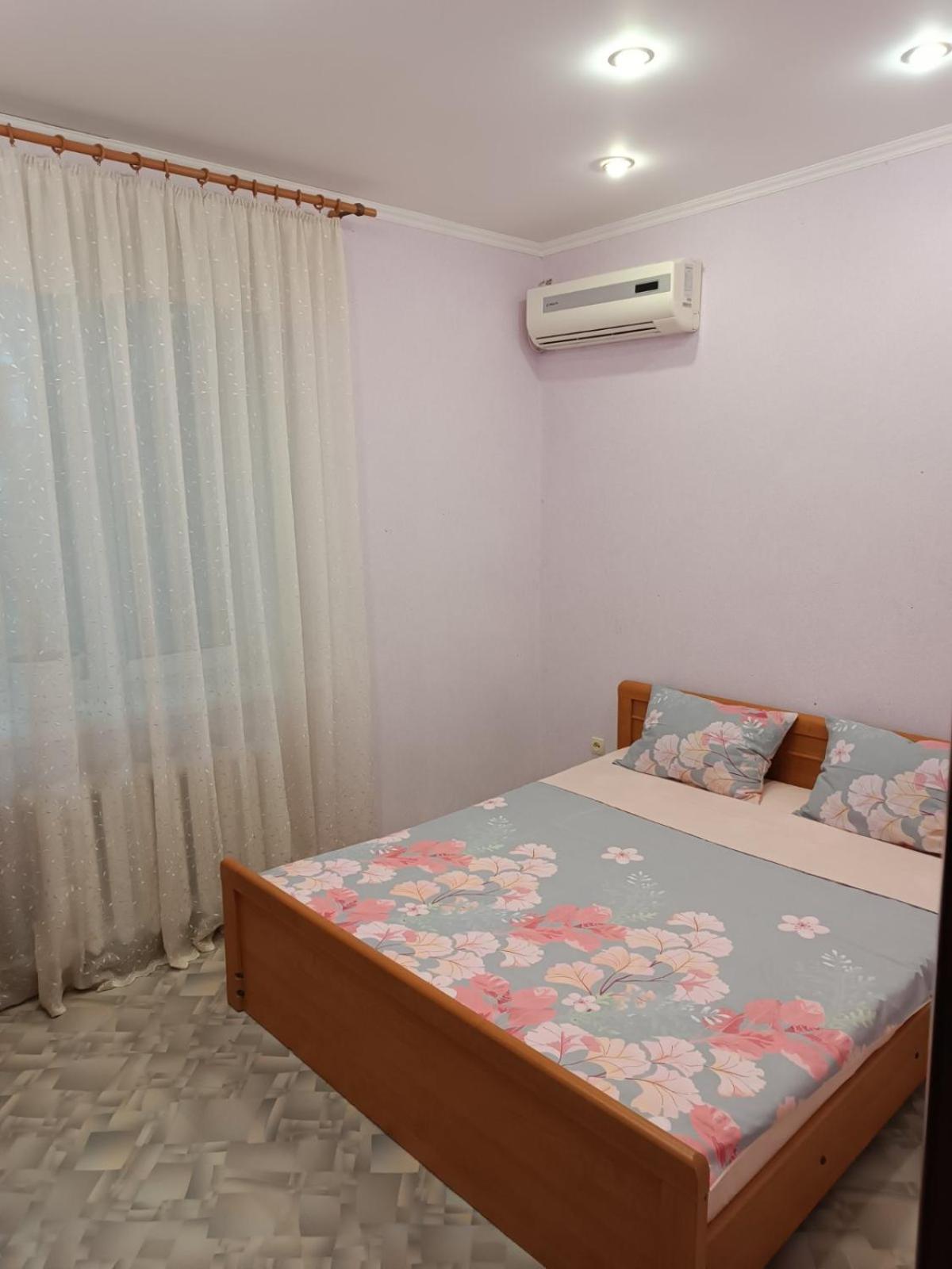 Apartament две уютные квартиры в центре города дзержинка - New